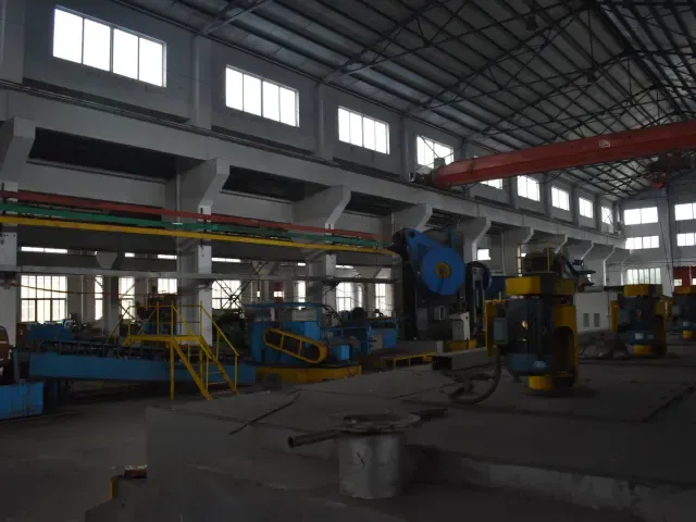 Forged grinding balls production workshop